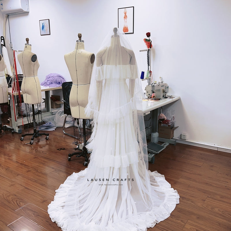 Taylor Hill Inspired White Off-the-shoulder Celebrity Wedding Dress Bridal Gown