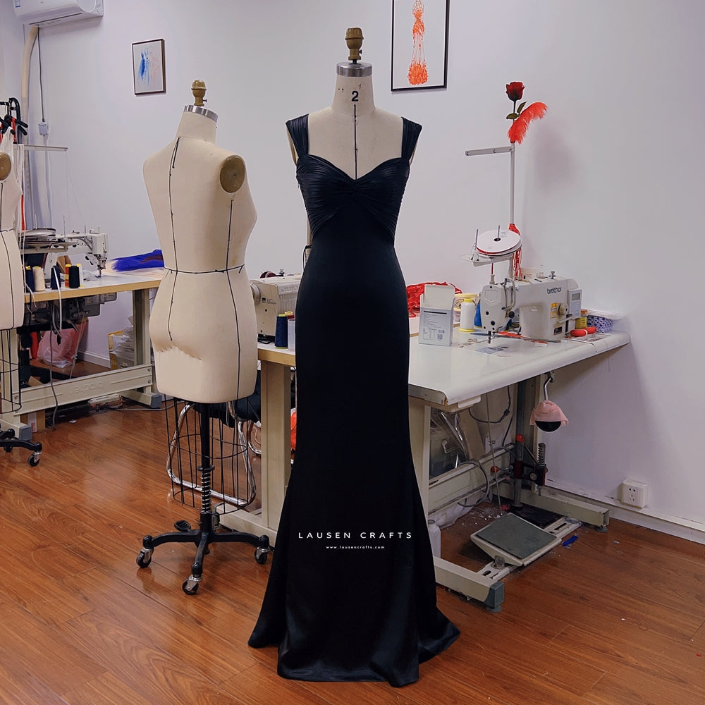 Eva Green as Vesper Lynd Black Dress Casino Royale Bond Girl Costume
