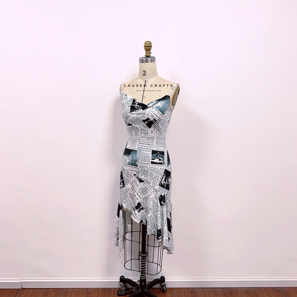 Carrie Bradshaw Inspired Newspaper Dress Sex and The City LausenCrafts Carrie Bradshaw Inspired Newspaper Dress Sex and The City LausenCrafts