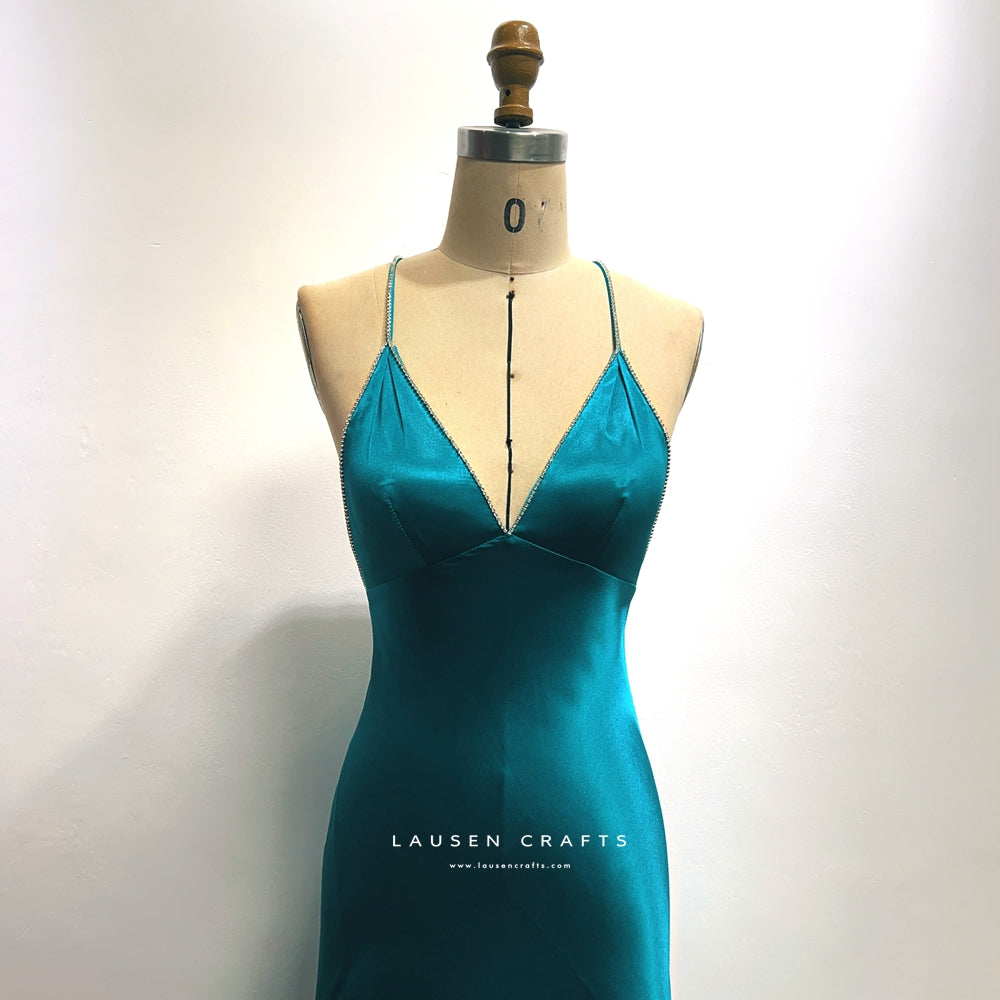 Elvira Hancock Blue Dress Scarface Costume for Formal Prom LausenCrafts Elvira Hancock Blue Dress Scarface Costume for Formal Prom LausenCrafts