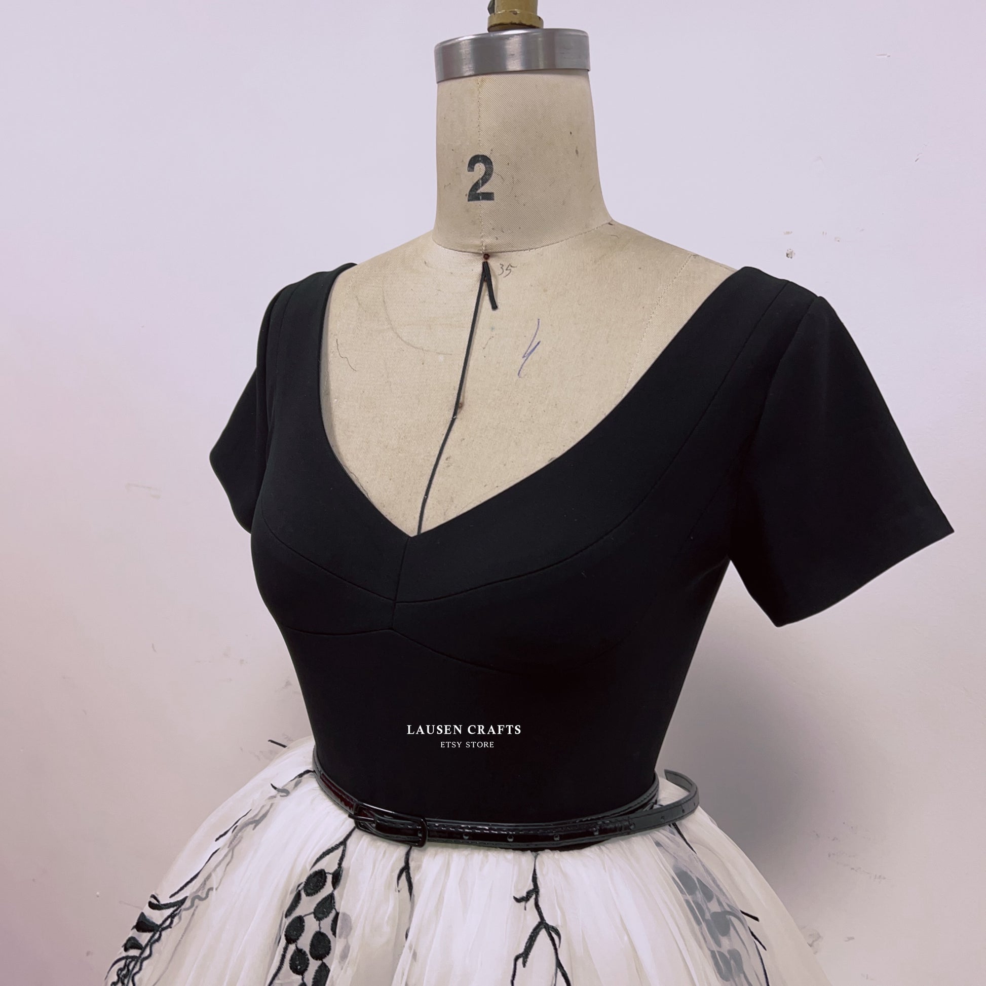 Grace Kelly Black and White Dress Rear Window LausenCrafts Grace Kelly Black and White Dress Rear Window LausenCrafts