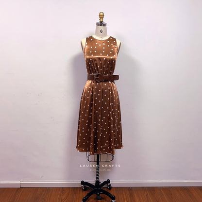 Julia Roberts as Vivian Brown Polka Dot Dress Pretty Woman Costume LausenCrafts Julia Roberts as Vivian Brown Polka Dot Dress Pretty Woman Costume LausenCrafts
