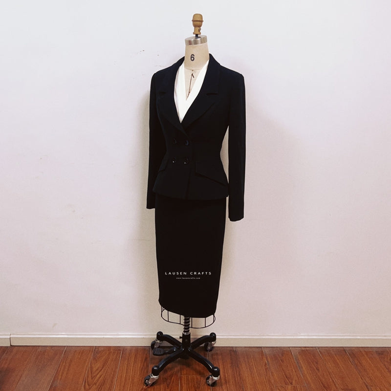 Marilyn Monroe Inspired 1950s Black Suit Dress in Niagara