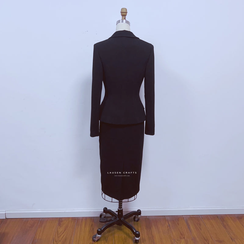 Marilyn Monroe Inspired 1950s Black Suit Dress in Niagara