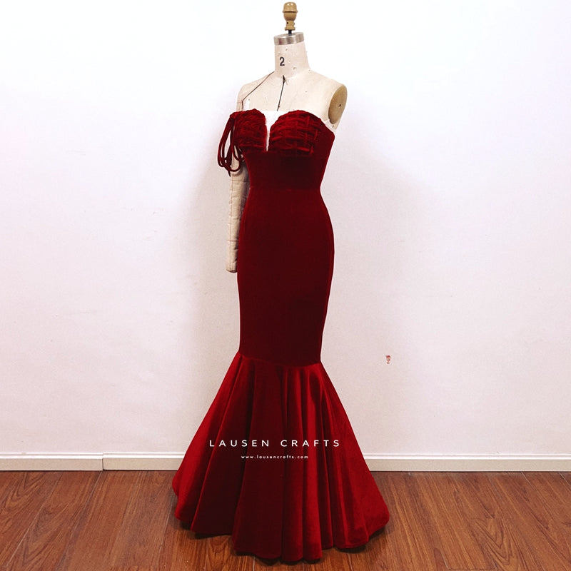 Marilyn Monroe Inspired Red Velvet Evening Formal 1950s Dress LausenCrafts Marilyn Monroe Inspired Red Velvet Evening Formal 1950s Dress LausenCrafts