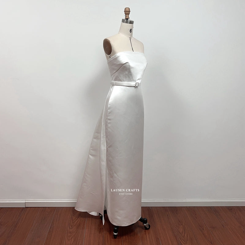 Marilyn Monroe White Strapless Satin 1950s Dress Call Me Madam Premier LausenCrafts Marilyn Monroe White Strapless Satin 1950s Dress Call Me Madam Premier LausenCrafts