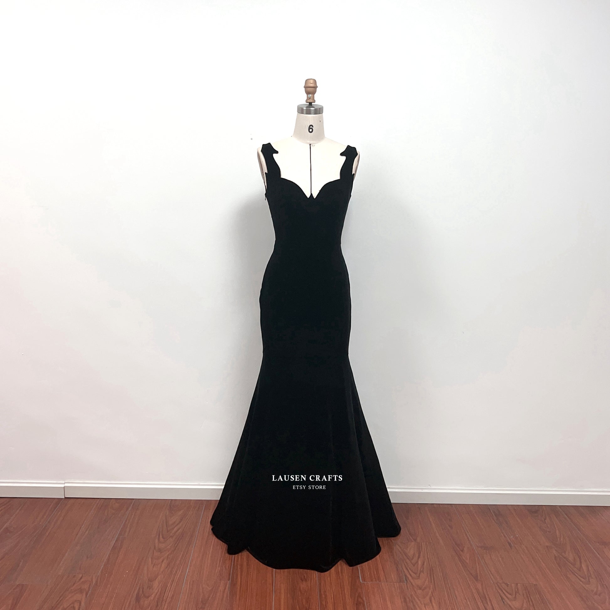 Rosemary Clooney Black Velvet 1950s Evening Dress White Christmas Cost LausenCrafts Rosemary Clooney Black Velvet 1950s Evening Dress White Christmas Cost LausenCrafts