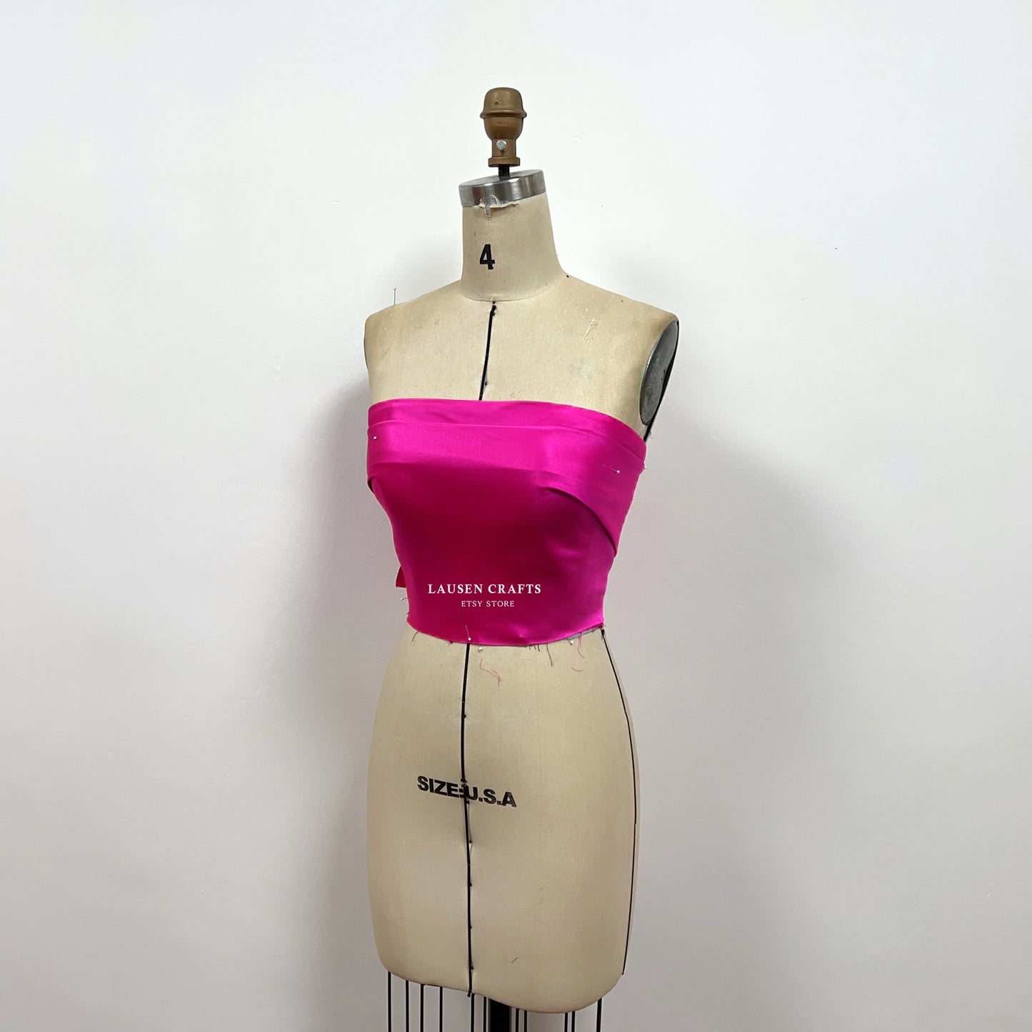 Marilyn Monroe Pink Dress Gentlemen Prefer Blondes LausenCrafts Marilyn Monroe Pink Dress Gentlemen Prefer Blondes LausenCrafts